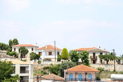 Yannis Apartments