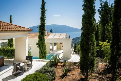 Aloni Villa - Contemporary Villa with Private Pool & Sea Views, Fiskardo