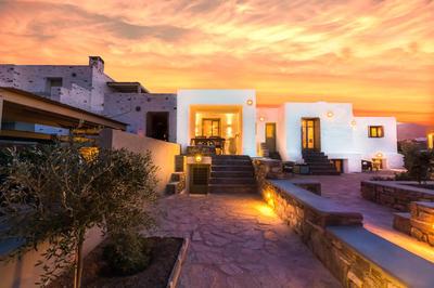 Kallirroe Deluxe Villa with Sea View and Pool