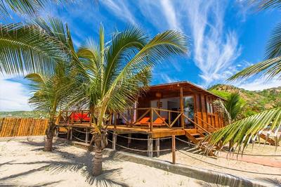 Hotel Punta Camarón Bungalows & Suites