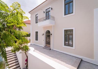 Epavli Boutique Hotel