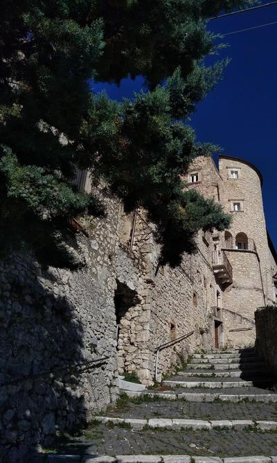 Via Roma 19