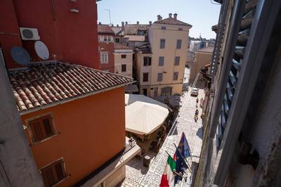 Matteotti 2 Apartment