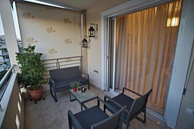Charming Apartment near Athens Center and the Sea