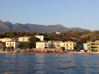 Agali 2 maizonette front of the sea
