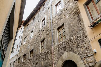 Historical stone house, in the amazing centre of Florence!