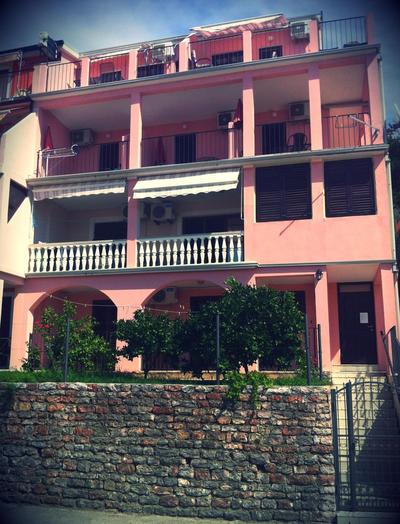 Apartments Villa Luka