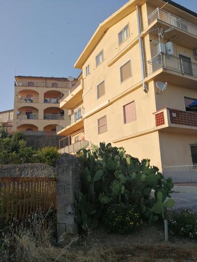 B&B Crispino