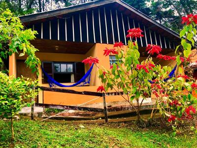 Magia da montanha vista para o rio