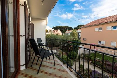 Apartment Beautiful Garden by Rent Istria