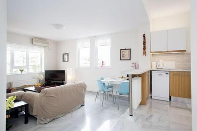 Lemon Grove Apartment