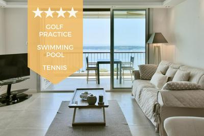 Apartment in a 8 hectares park incredible view