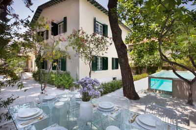 Glyfada Villa 6BR 16ppl Private Pool 300m to Beach