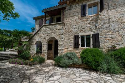 Village Family House Ranka