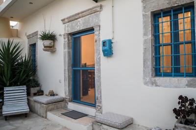 Villa Rodanthi