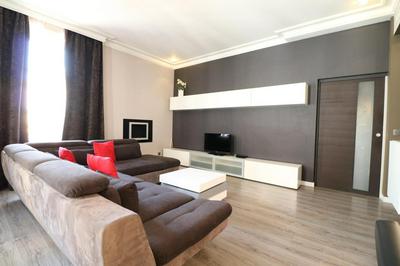 Quality 2 bedroom 9 mins from the Palais 342