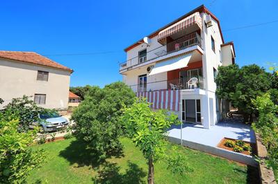 Apartman Naomi