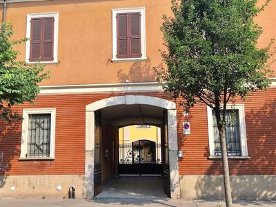 MONOLOCALE VICINO MILANO 2
