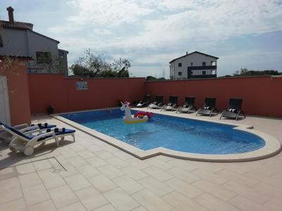 House Monte Cherpo