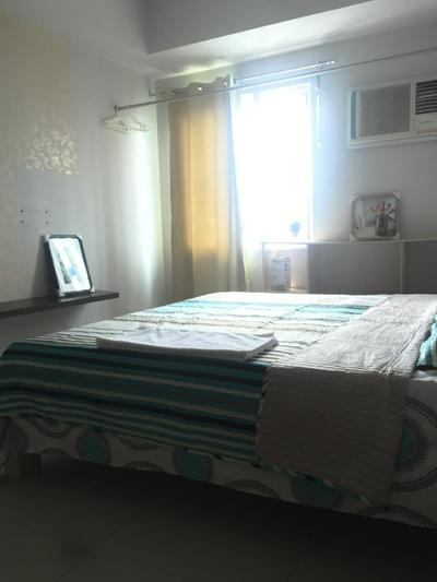 Grass Tower 3 nearby SM North amd MRT with wifi and fully furnitured
