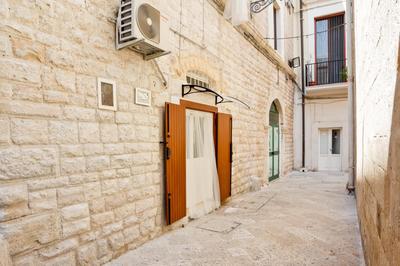 GuestHost - San Nicola Casa Clemente Apartment