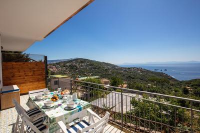 GECA'S House - Panoramic sea view studio