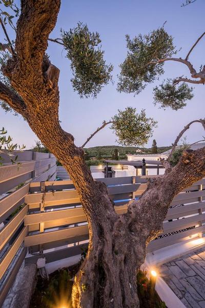 b&m villas