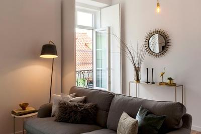 DOWNTOWN - Home in Lisbon's heart!