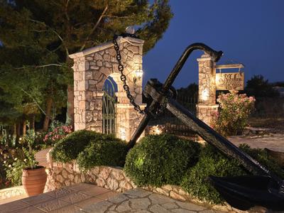 Nobelos Seaside Lodge