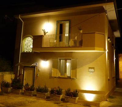 Aramoni B&B
