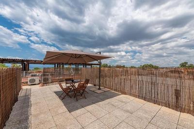 Pearl Coast Apartment