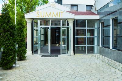 Summit Villa