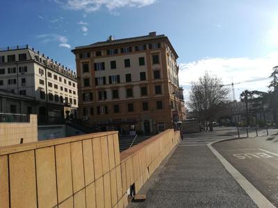 Genova at your fingertips