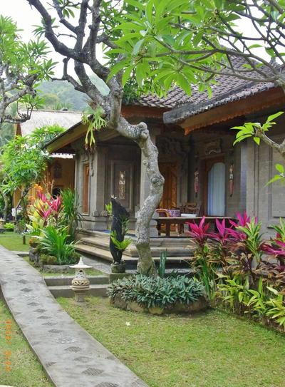 Bungalow Geringsing
