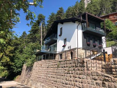 Montanara Chalet