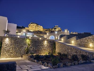 Arcs Suites & Residences