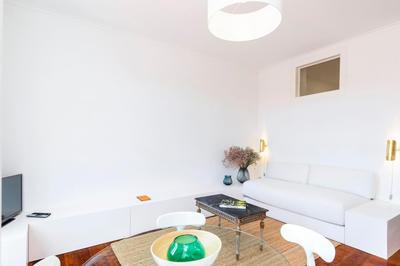 Central Apartment 2 Bedroom with Fast Internet