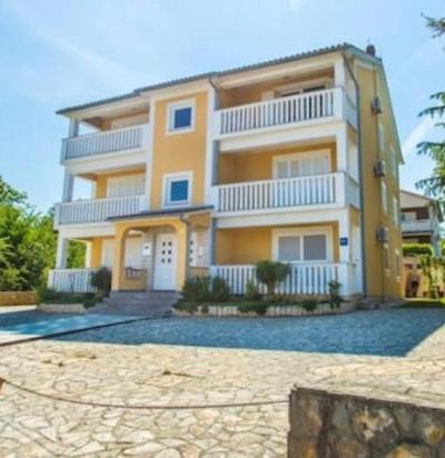 Apartment Ana
