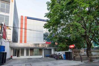 RedDoorz @ Panglima Sudirman