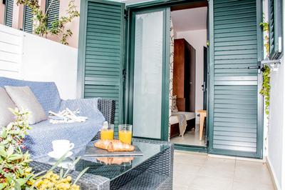 Marigianna Apartments