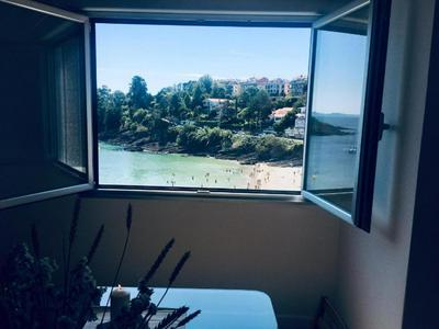 Piso en Portonovo, Playa Caneliñas
