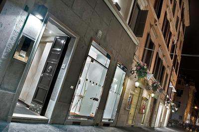 Intown Luxury House