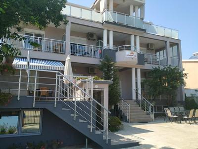 Apartment's Meti