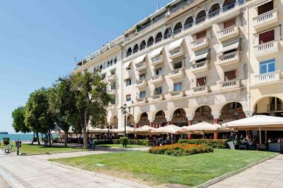 Square Elegant Suites