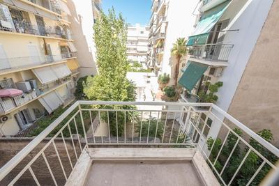 Stylish Luxury Apartment near Acropolis at Neos Kosmos metro station