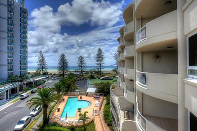 Kirra Beach Apartments