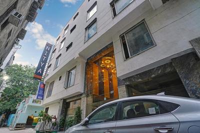 Staybook Hotel Nitya Maharani Free Airport Pickup