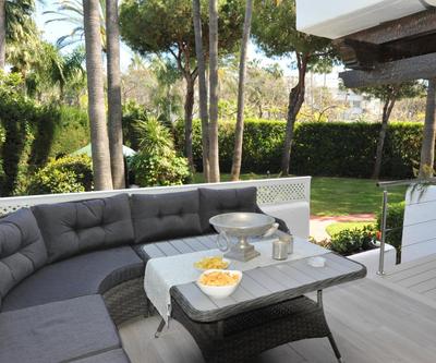 Luxury apartment in La Isla, Puerto Banus