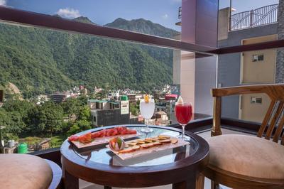 Regenta Inn On The Ganges Rishikesh