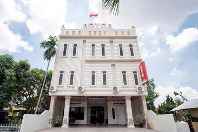 RedDoorz at Vania Residence Medan